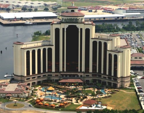 L'Auberge du Lac Casino Resort